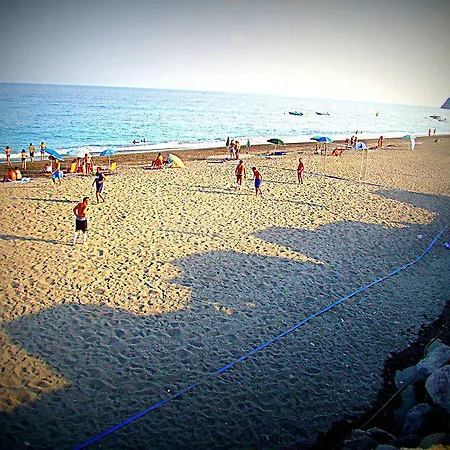 Campsite La Focetta Sicula 2*